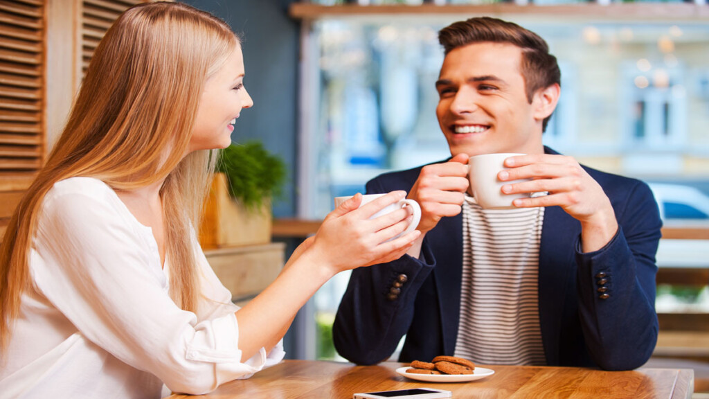 couple drinking coffee