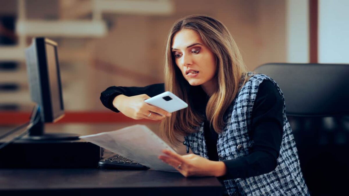 woman photoshopping unethical hacks